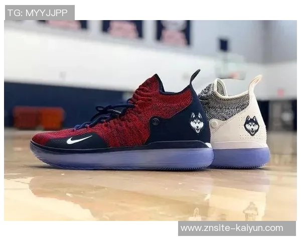 康涅狄格大学专属Kobe5PE配色亮相鞋舌独特哈士奇Logo设计引关注